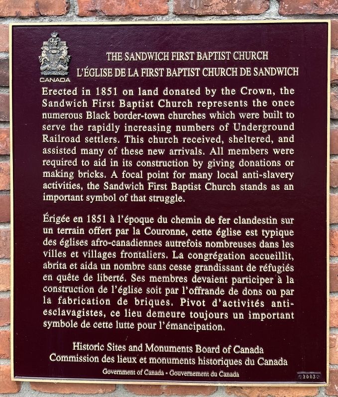The Sandwich First Baptist Church/L��glise de la First Baptist Church de Sandwich Marker image. Click for full size.