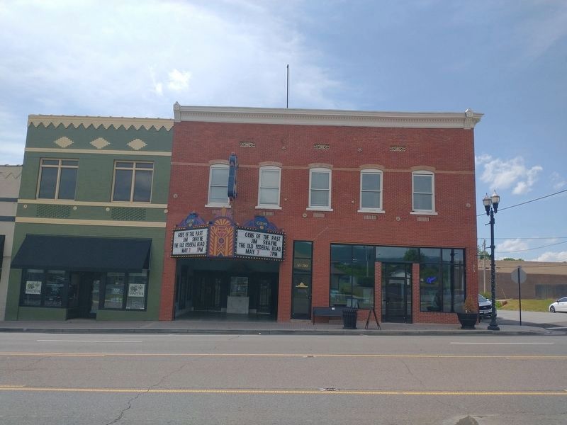 The Gem Theater - Etowah, TN image. Click for full size.