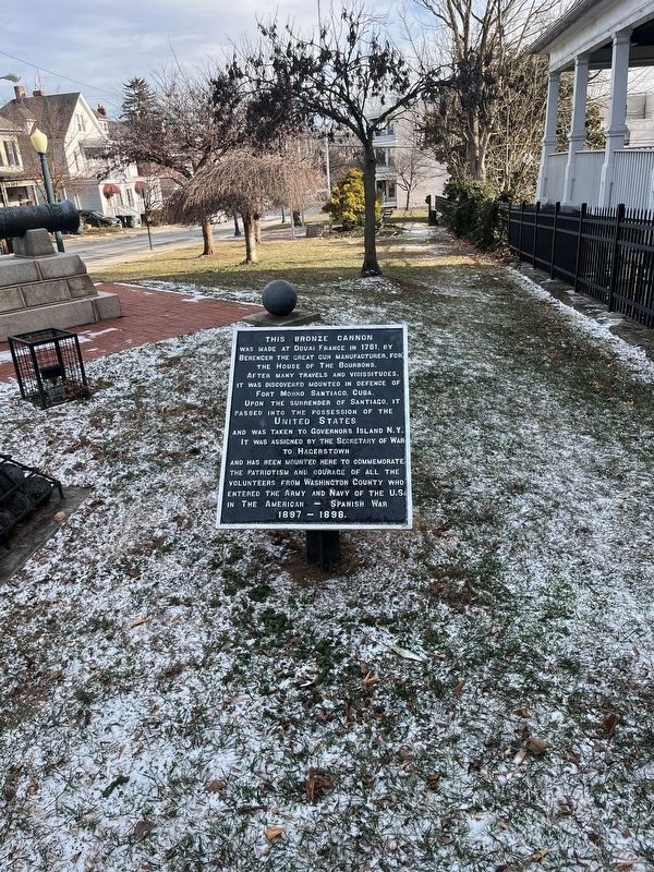 This Bronze Cannon Marker image. Click for full size.