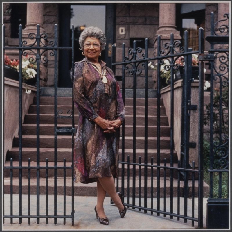 Etta Moten Barnett (1901-2004). Click for full size. Etta Moten Barnett (1901-2004) image. Click for full size.