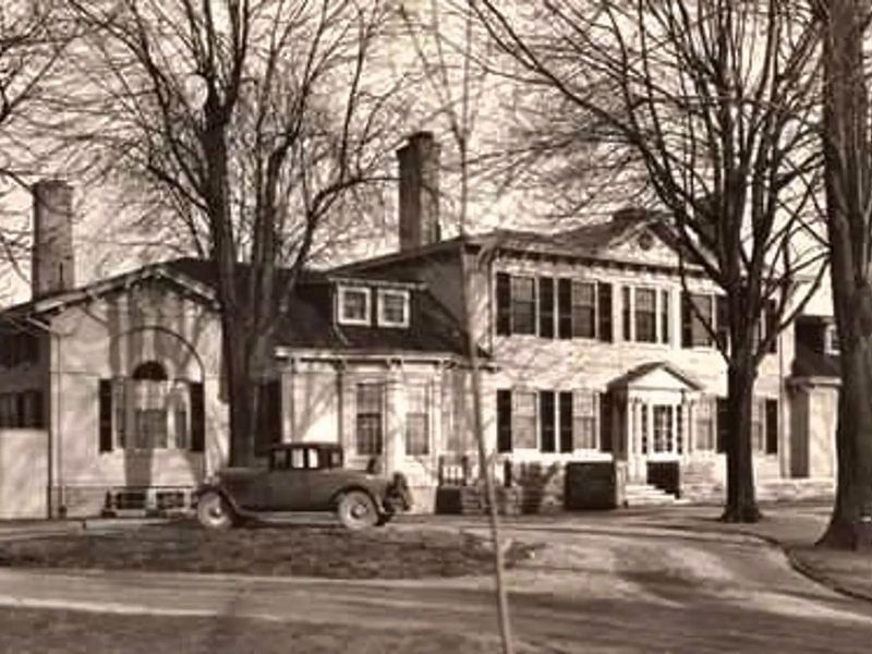 Belle Vue ca 1930 image. Click for full size.