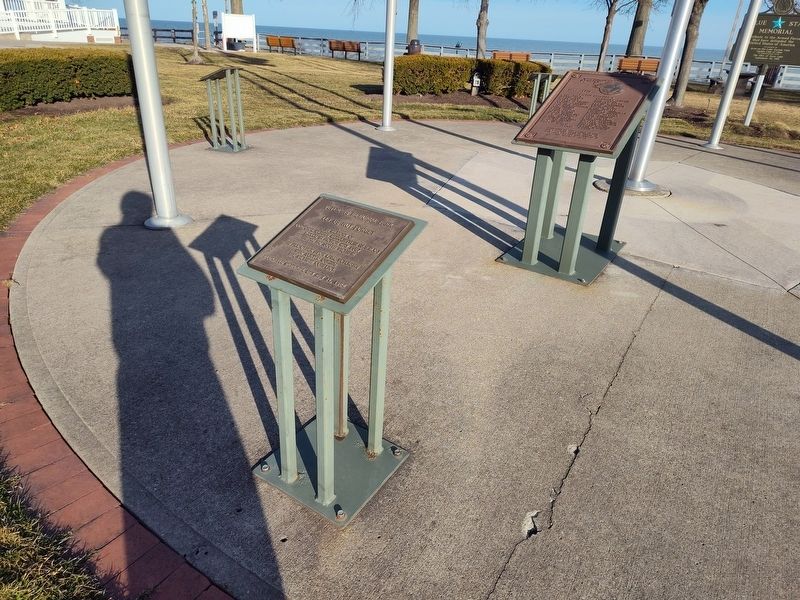 Veterans Memorial Park Marker image. Click for full size.