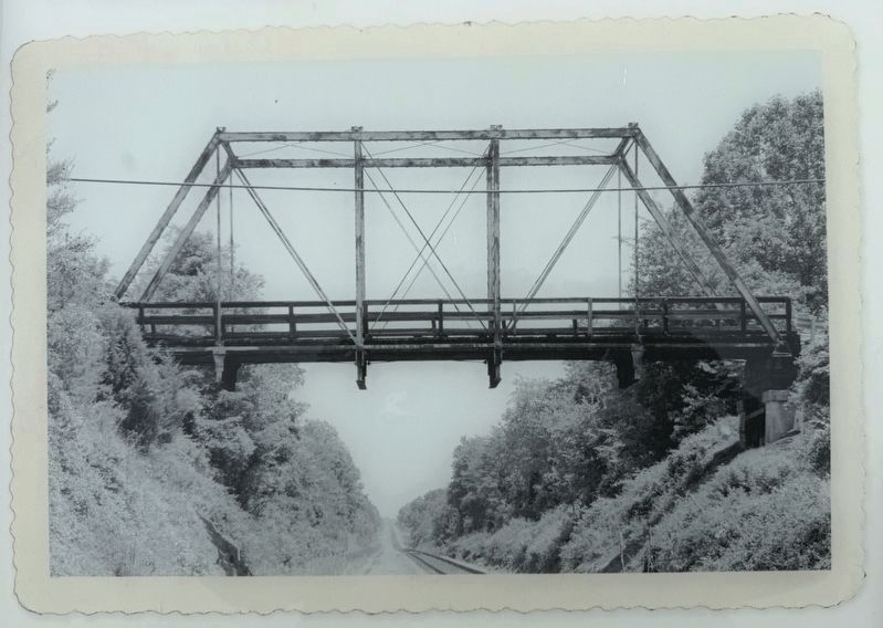 Aden Road Bridge photo from Marker. Click for full size. Aden Road Bridge photo from Marker image. Click for full size.