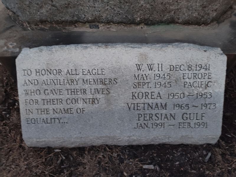 Eagle & Auxiliary Veterans Memorial Marker image. Click for full size.