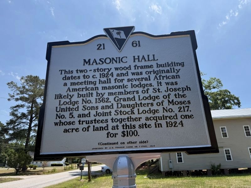Masonic Hall Marker image. Click for full size.