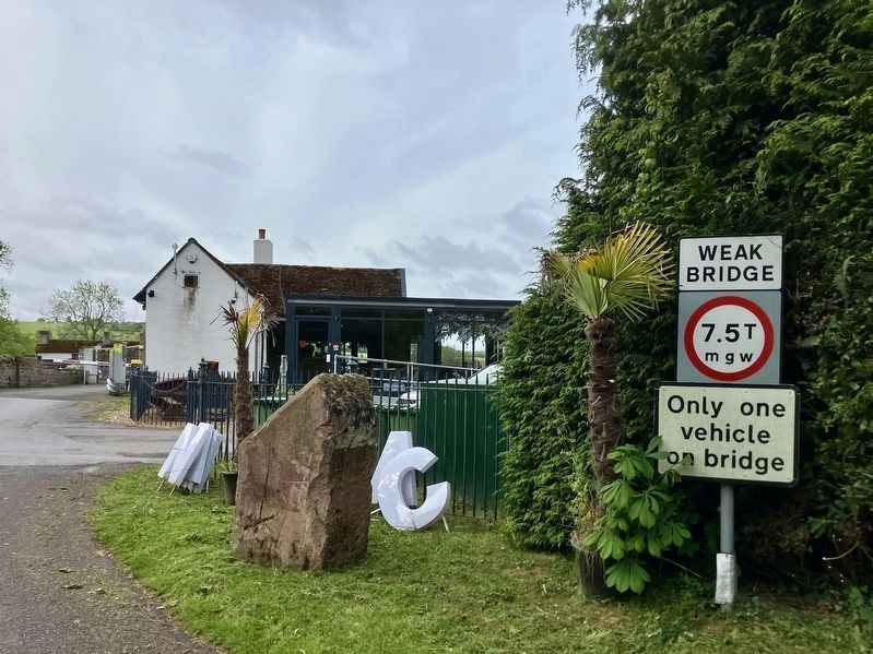 The Whitney-on-Wye Tollbridge building as seen from the A438. Click for full size. The Whitney-on-Wye Tollbridge building as seen from the A438 image. Click for full size.