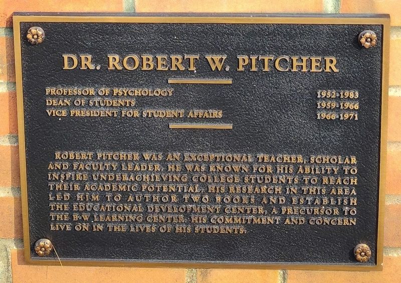 Dr. Robert W. Pitcher Marker. Click for full size. Dr. Robert W. Pitcher Marker image. Click for full size.