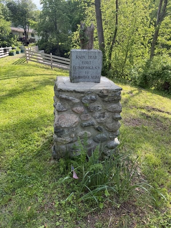 Knox Trail Marker. Click for full size. Knox Trail Marker image. Click for full size.