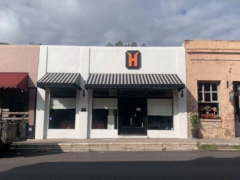 Mariposa Meat Market building and marker image. Click for full size.
