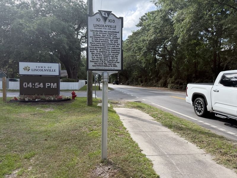 Lincolnville Marker. Click for full size. Lincolnville Marker image. Click for full size.