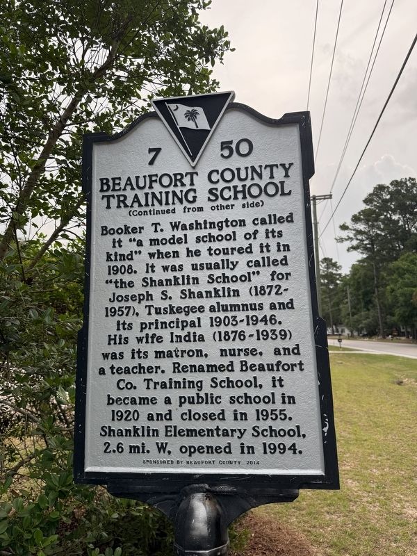 Beaufort County Training School side of the marker. Click for full size. Beaufort County Training School side of the marker image. Click for full size.