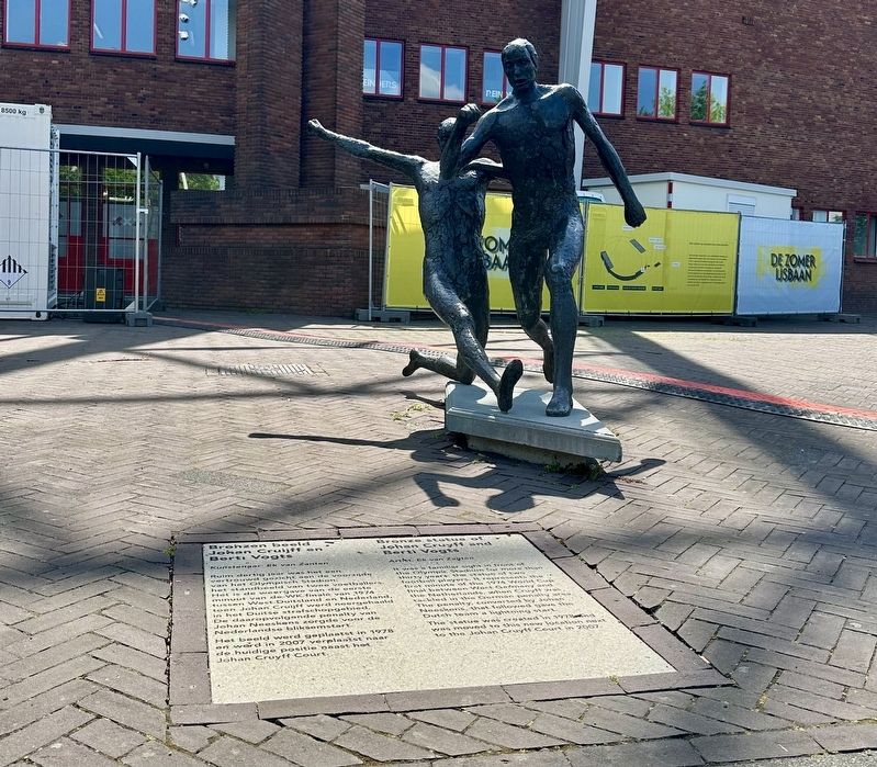 Bronze Statue of Johan Cruyff and Berti Vogts and Marker image. Click for full size.