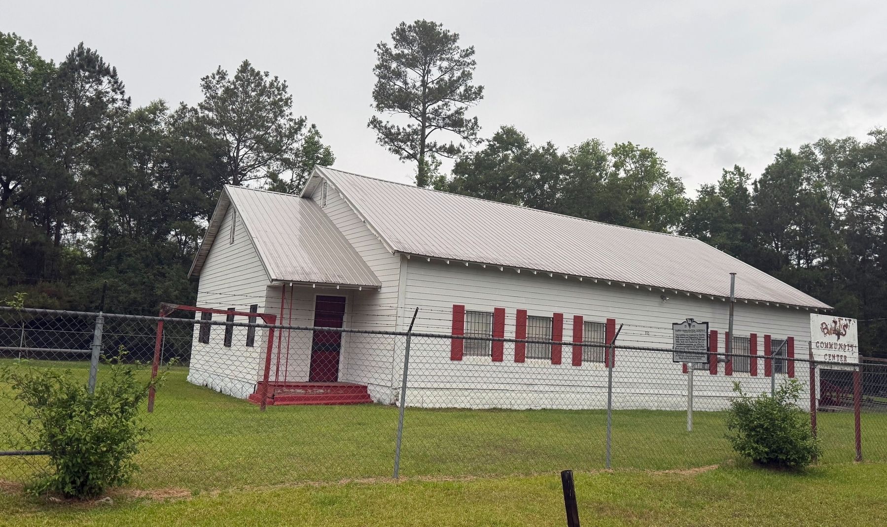 Ruffin Rosenwald School / Ruffin Equalization Schools Marker image. Click for full size.
