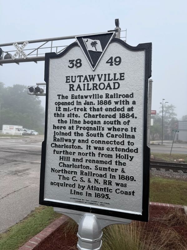 Eutawville Railroad side of the marker. Click for full size. Eutawville Railroad side of the marker image. Click for full size.
