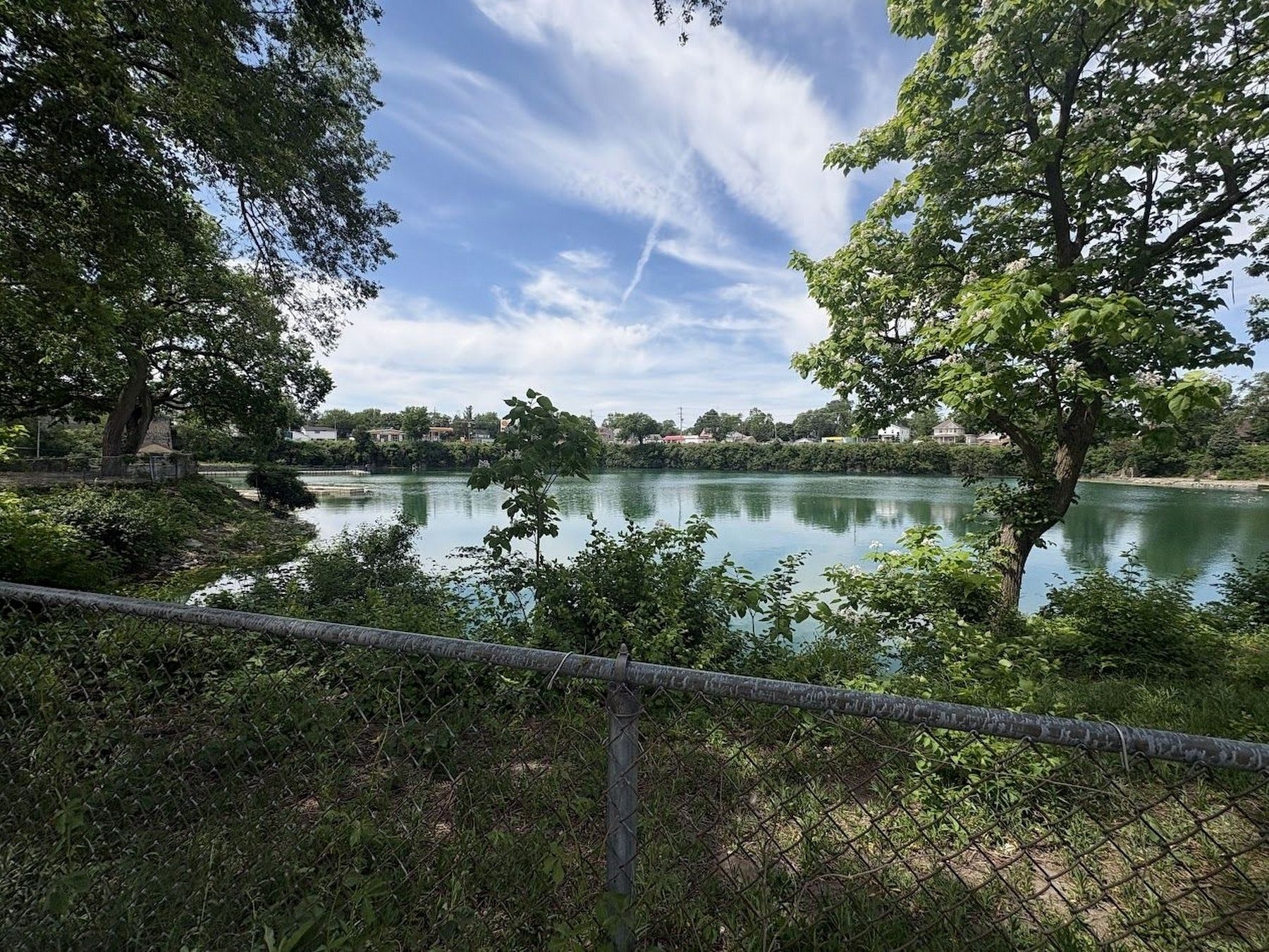Bird Park Quarry. Click for full size. Bird Park Quarry image. Click for full size.