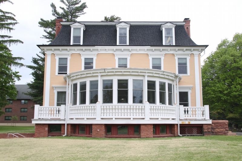 Holcroft House image. Click for full size.