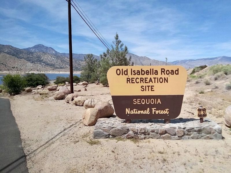 Old Isabella Road Recreation Site image. Click for full size.