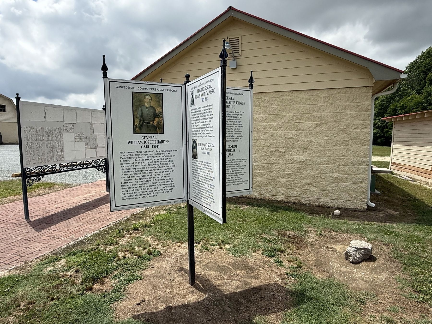 Confederate Commanders at Averasboro / Union Commanders at Averasboro Marker image. Click for full size.