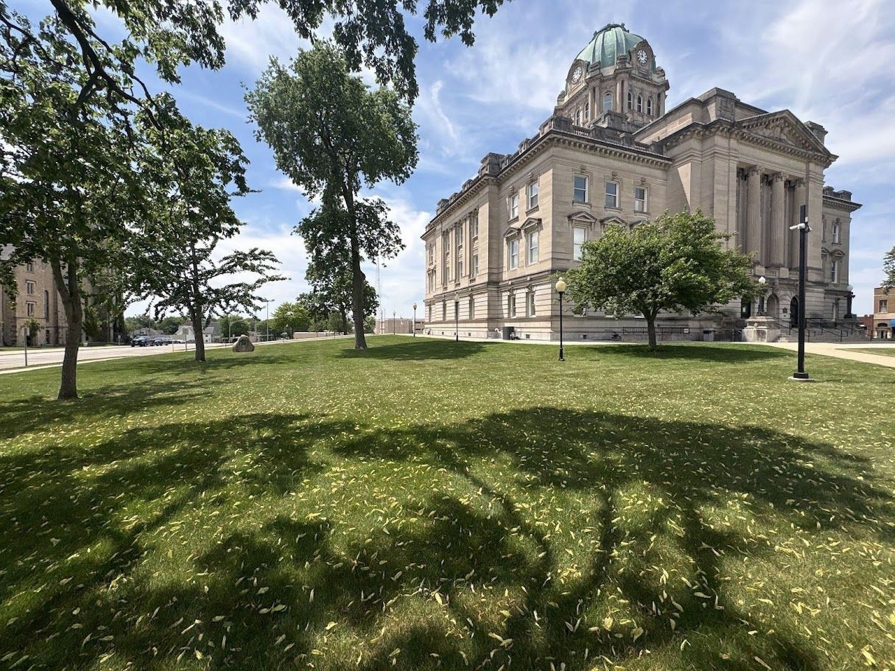 Kankakee County Courthouse image. Click for full size.
