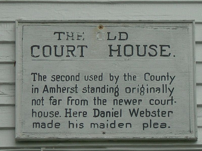 The Old Court House Marker image. Click for full size.