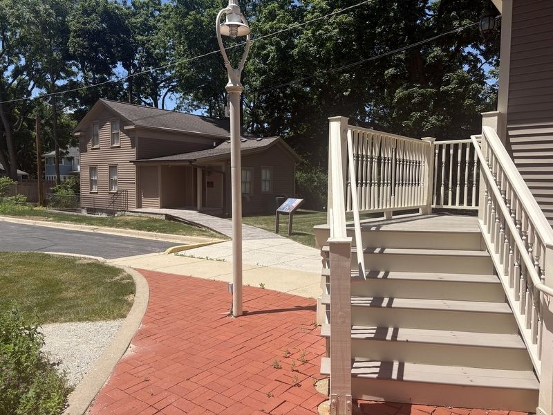 The Israel Blodgett House at the Downers Grove Museum image. Click for full size.