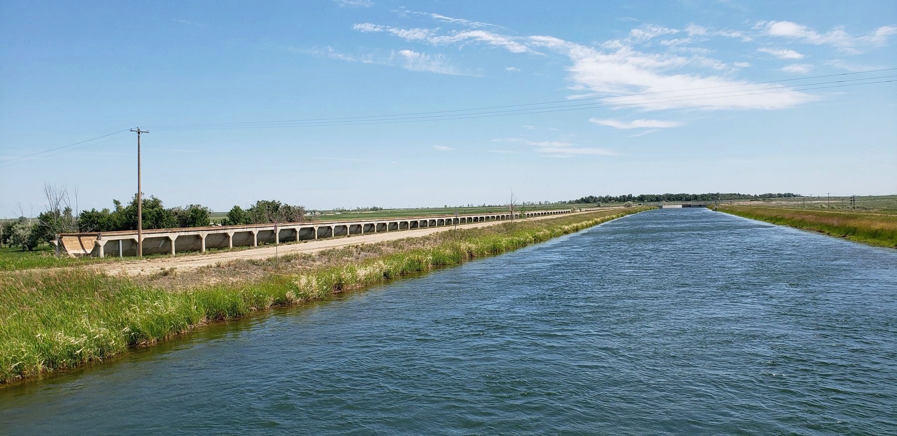 Contemporary Earth Aqueduct (canal) image. Click for full size.