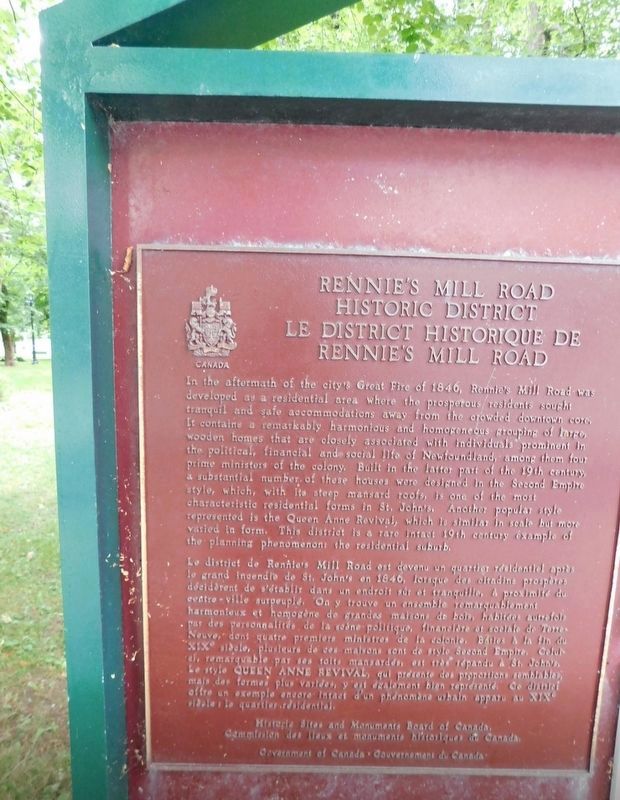 Rennie's Mill Road Historic District / Le District Historique de Rennie's Mill Road Marker image. Click for full size.