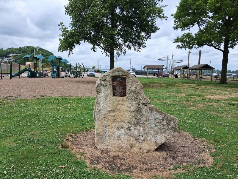 Kiwanis Park and Marker image. Click for full size.