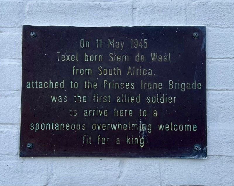 Siem de Waal Returns Marker. Click for full size. Siem de Waal Returns Marker image. Click for full size.