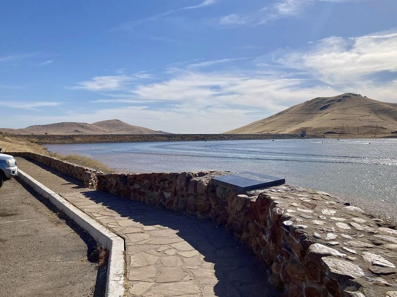 Success Dam and Lake Marker image. Click for full size.