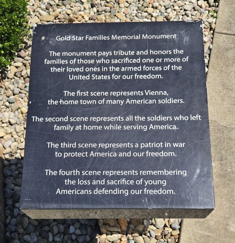 Gold Star Families Memorial Monument image. Click for full size.