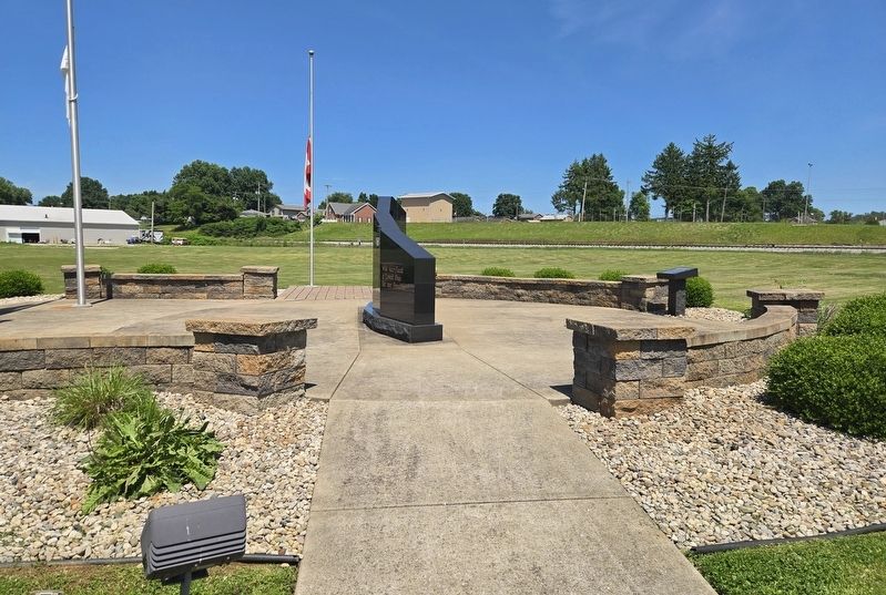 Gold Star Families Memorial Monument image. Click for full size.