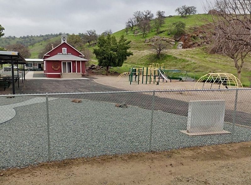 Citrus South Tule School and Marker. Click for full size. Citrus South Tule School and Marker image. Click for full size.
