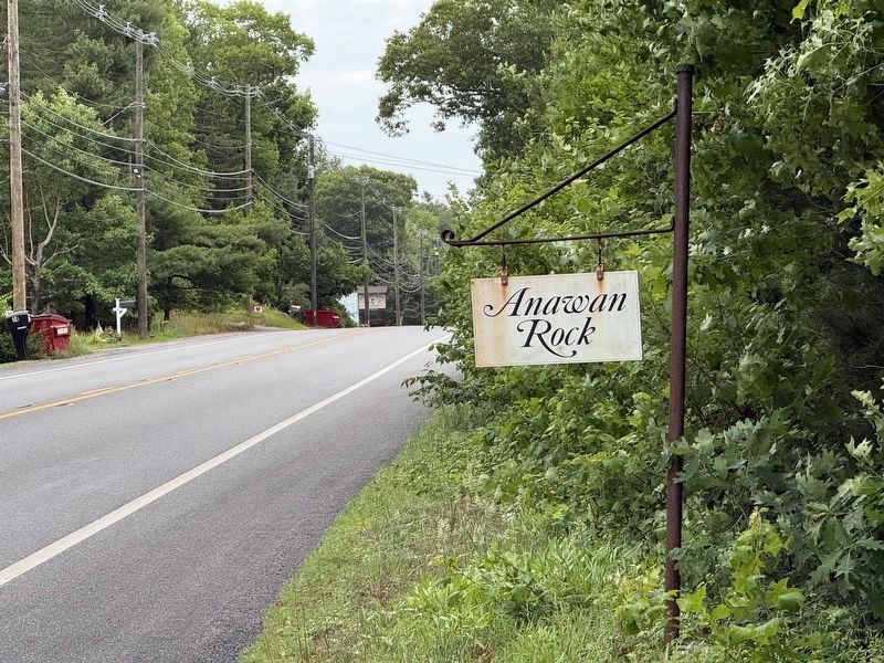 Anawan Rock Roadside Sign image. Click for full size.