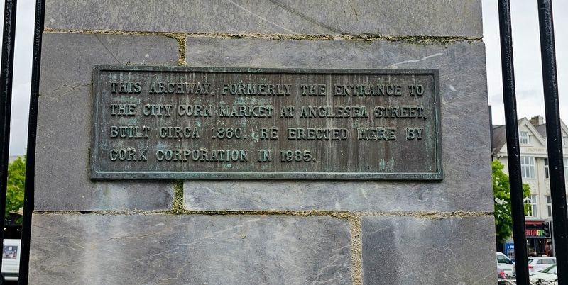City Corn Market Archway Marker. Click for full size. City Corn Market Archway Marker image. Click for full size.