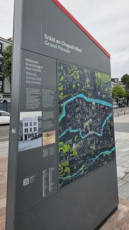 Sráid an Chapaill Bhuí / Grand Parade side of marker. Click for full size. Sráid an Chapaill Bhuí / Grand Parade side of marker image. Click for full size.