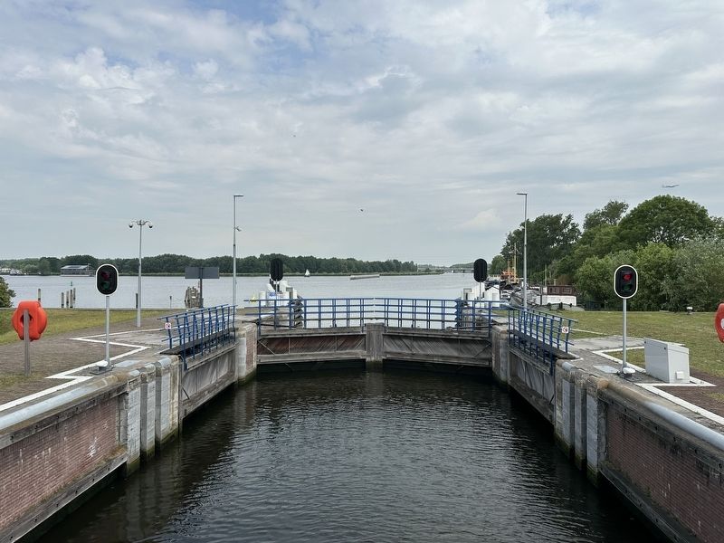 Additional view of the lock. Click for full size. Additional view of the lock image. Click for full size.