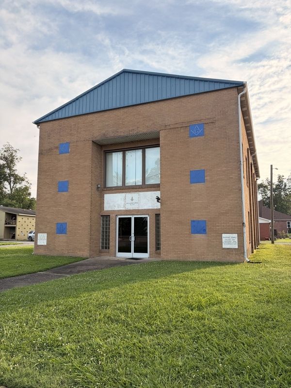 Wideshot of the building. Click for full size. Wideshot of the building image. Click for full size.