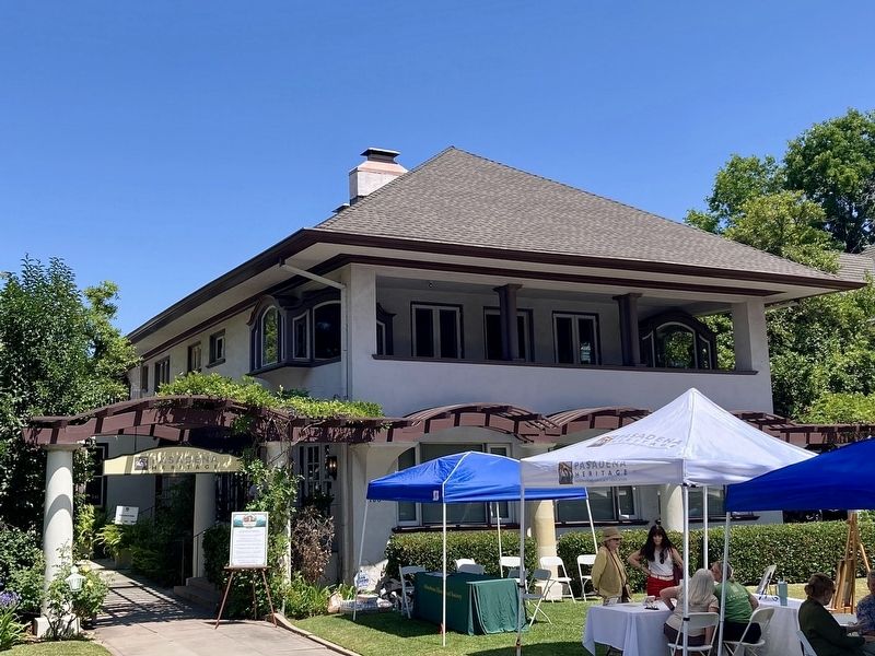 Blinn House image. Click for full size.