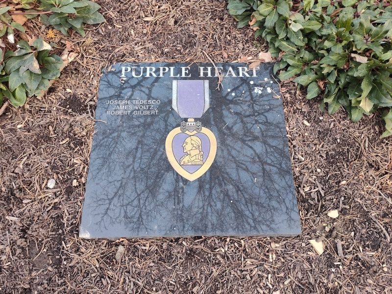 Purple Heart Marker image. Click for full size.