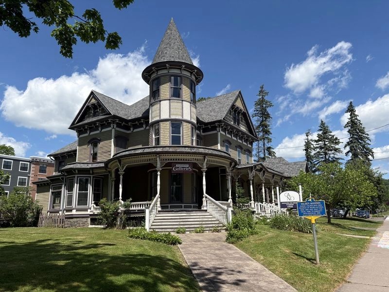Wilber Mansion & Marker. Click for full size. Wilber Mansion & Marker image. Click for full size.