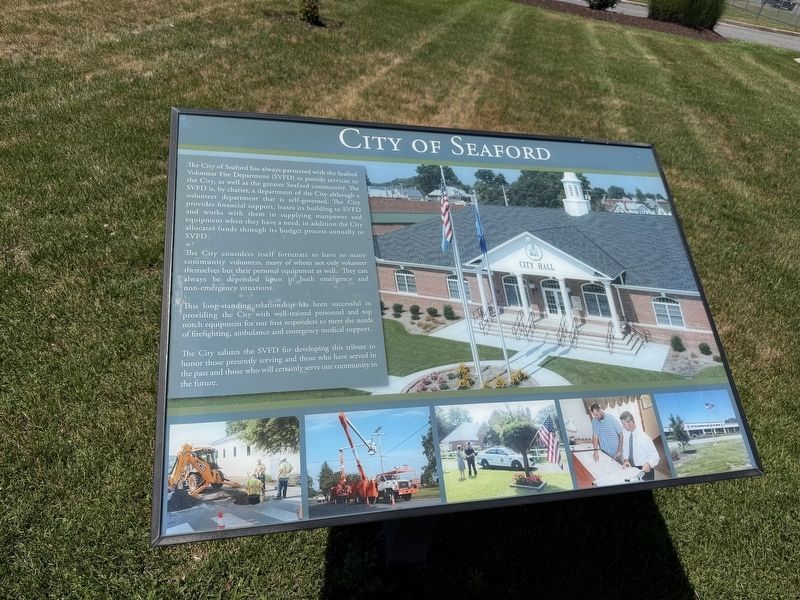 City of Seaford (Adjacent sign) image. Click for full size.