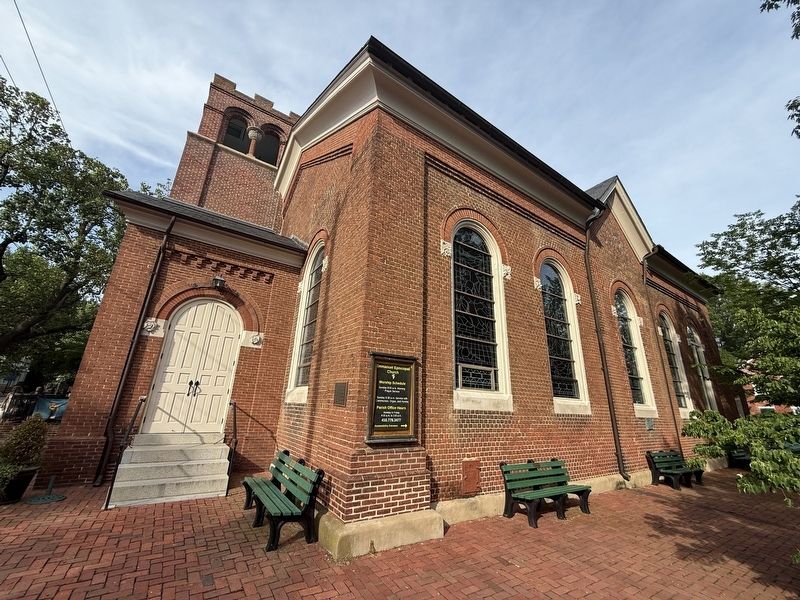 Emmanuel Episcopal Church. Click for full size. Emmanuel Episcopal Church image. Click for full size.