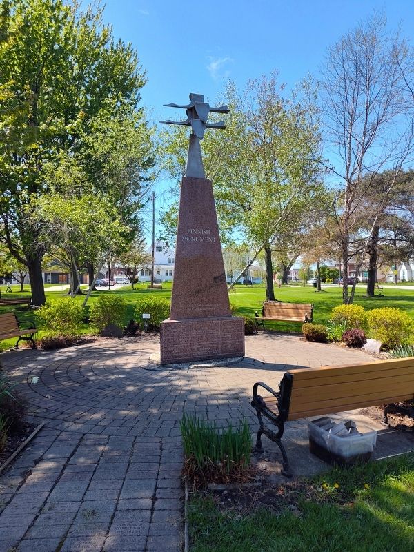 Finnish Monument image. Click for full size.