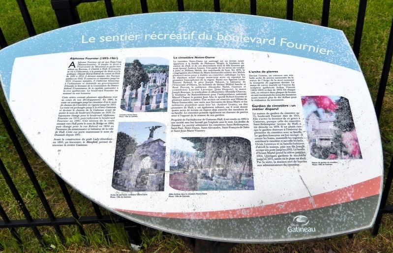 Le sentier récréatif du boulevard Fournier Marker. Click for full size. Le sentier récréatif du boulevard Fournier Marker image. Click for full size.
