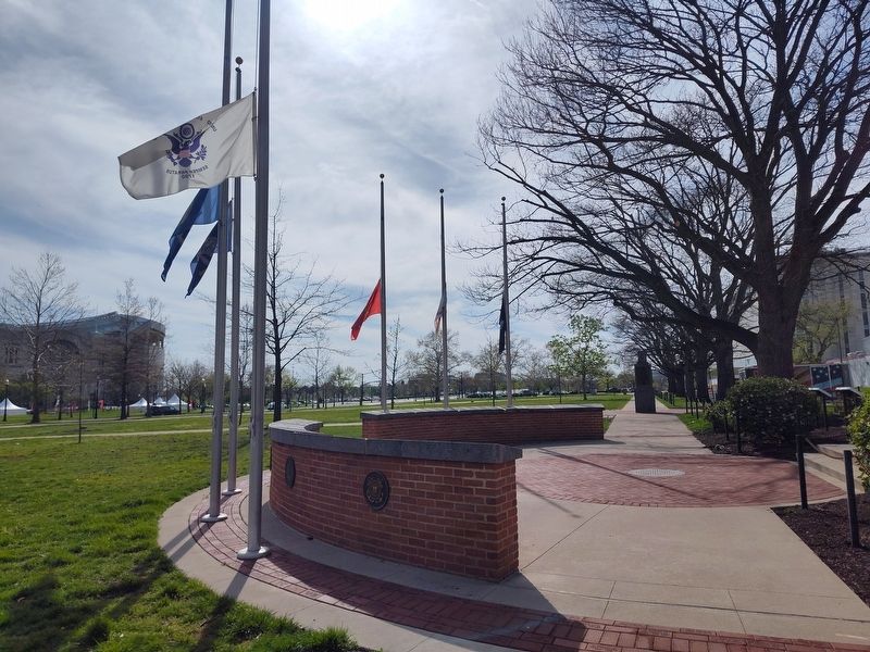 Battelle Walls of Honor and Remembrance Marker image. Click for full size.