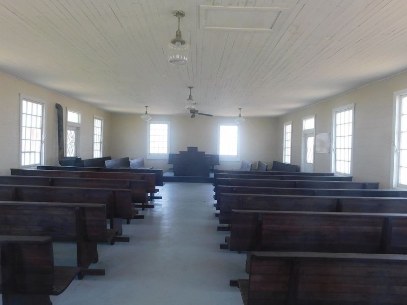 New Providence Primitive Baptist Church image. Click for full size.