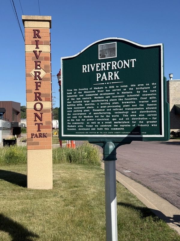 Riverfront Park Marker image. Click for full size.