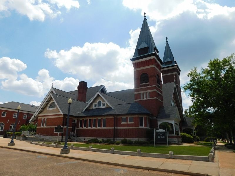 First Baptist Church & Marker. Click for full size. First Baptist Church & Marker image. Click for full size.