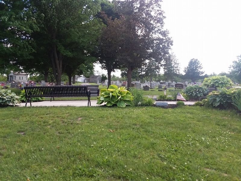 Greenlawn Cemetery Veterans Memorial image. Click for full size.